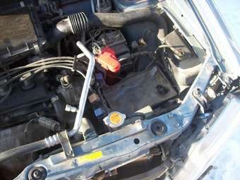 2000 Nissan Cube Photos