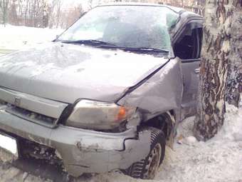 2000 Nissan Cube Pictures