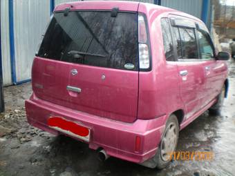 2000 Nissan Cube Pictures