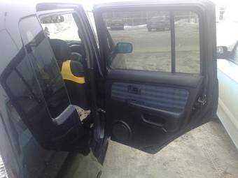 2000 Nissan Cube Pictures
