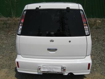 2000 Nissan Cube Pictures