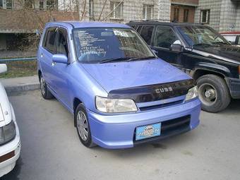 2000 Nissan Cube Pictures