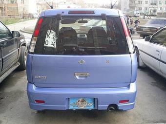 2000 Nissan Cube Photos