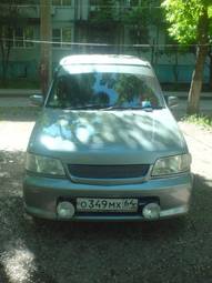 2000 Nissan Cube Pictures