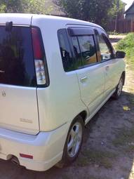 2000 Nissan Cube Pictures