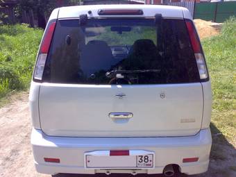 2000 Nissan Cube Pictures