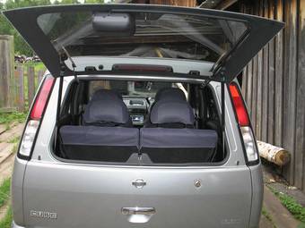 2000 Nissan Cube Photos