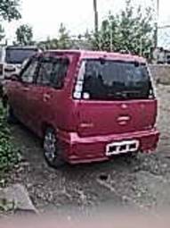 2000 Nissan Cube Pictures