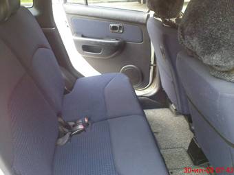 2000 Nissan Cube Pics