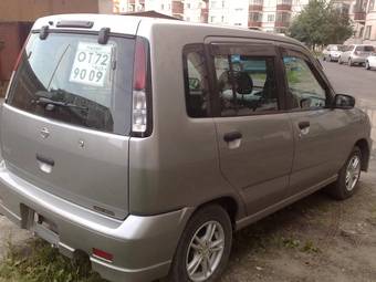 2000 Nissan Cube Pictures