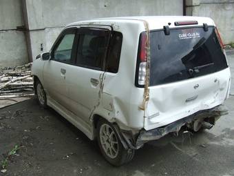 2000 Nissan Cube Pictures