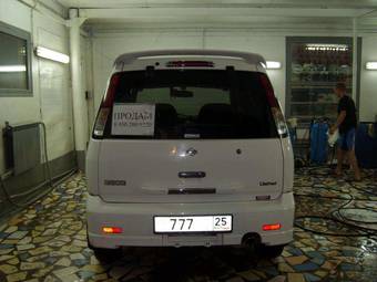 2000 Nissan Cube Pics