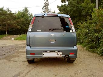 2000 Nissan Cube Photos