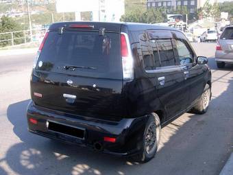 2000 Nissan Cube Pictures