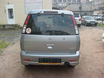 2000 Nissan Cube Pictures