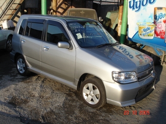 2001 Nissan Cube