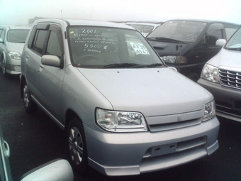 2001 Nissan Cube