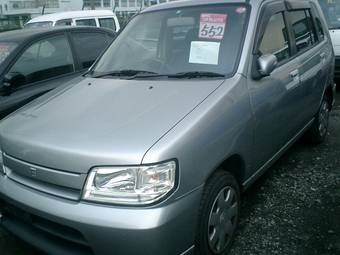 2001 Nissan Cube