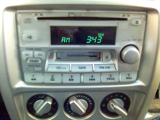 2001 Nissan Cube