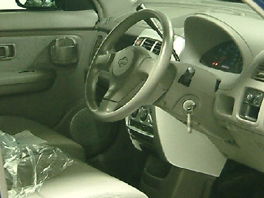 2001 Nissan Cube