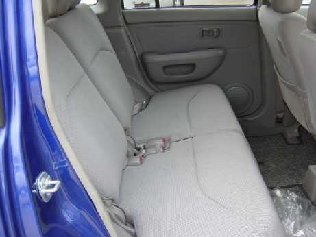 2001 Nissan Cube