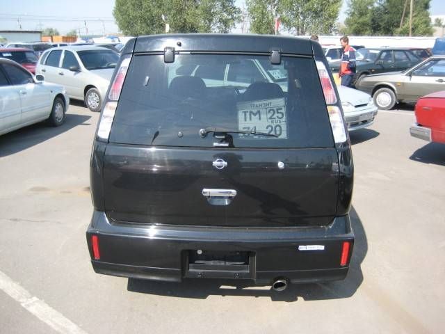 2001 Nissan Cube