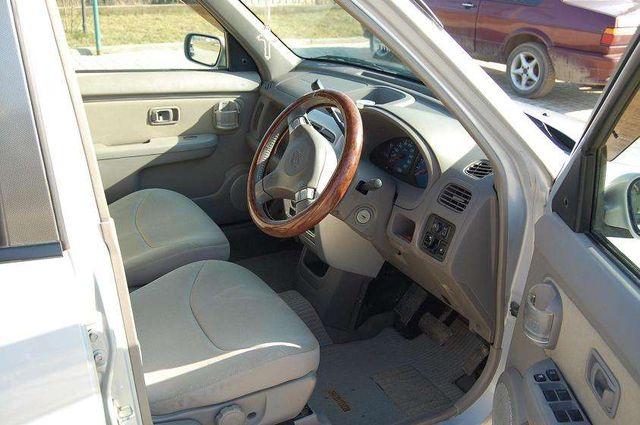2001 Nissan Cube
