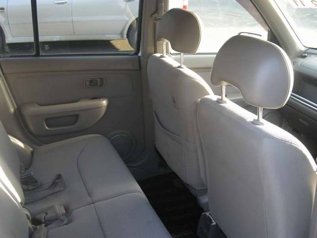 2001 Nissan Cube