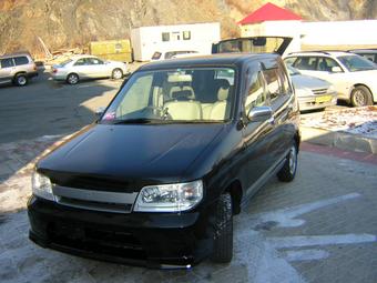 2001 Nissan Cube