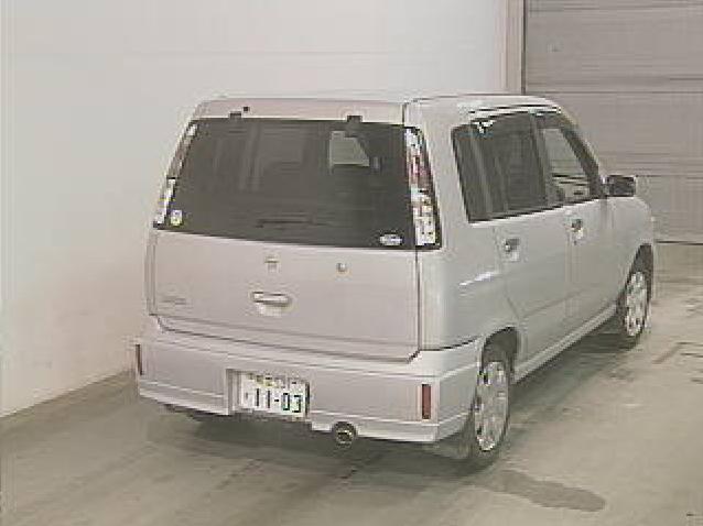 2001 Nissan Cube Pictures