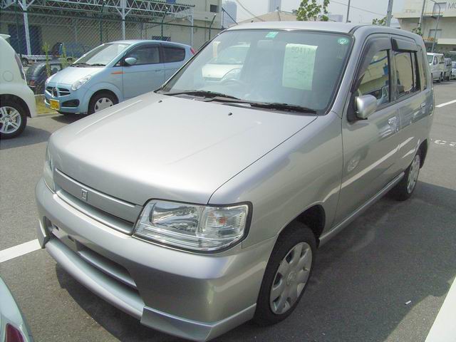 2001 Nissan Cube Images