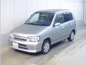 2001 Nissan Cube Photos