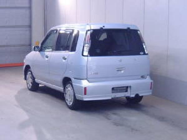 2001 Nissan Cube Images