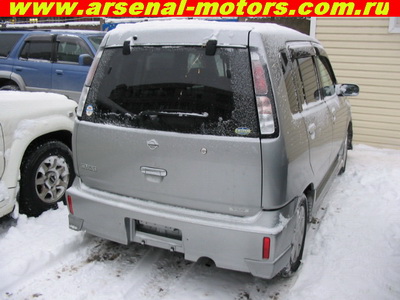 2001 Nissan Cube Images