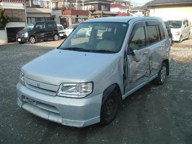 2001 Nissan Cube Pics