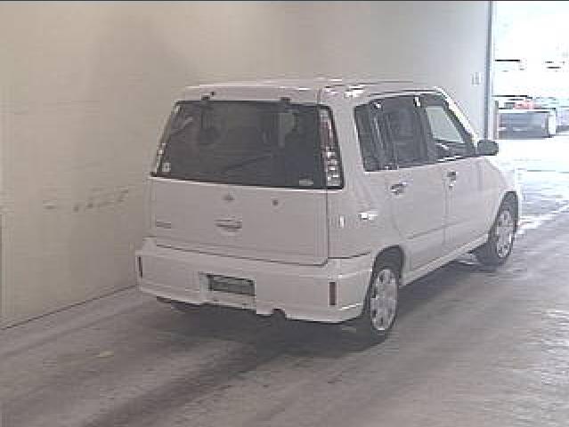 2001 Nissan Cube Pictures