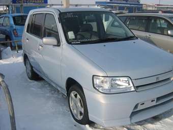 2001 Nissan Cube Images