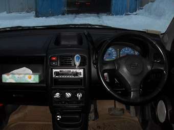 2001 Nissan Cube Images