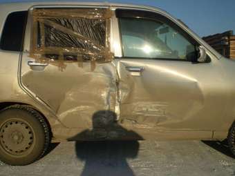 2001 Nissan Cube Pictures