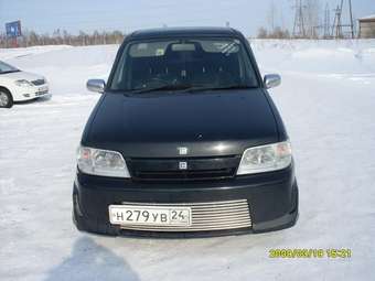 2001 Nissan Cube Pictures