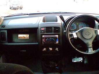 2001 Nissan Cube Wallpapers