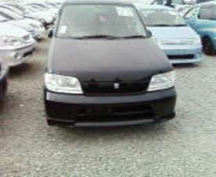 2001 Nissan Cube Pictures
