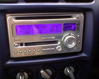 2001 Nissan Cube Pictures