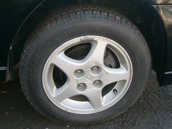 2001 Nissan Cube Images