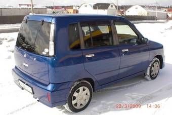 2001 Nissan Cube Images