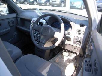 2001 Nissan Cube Images