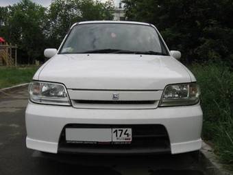 2001 Nissan Cube Pictures