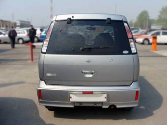 2001 Nissan Cube Pictures