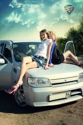 2001 Nissan Cube Photos