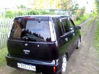2001 Nissan Cube Pictures